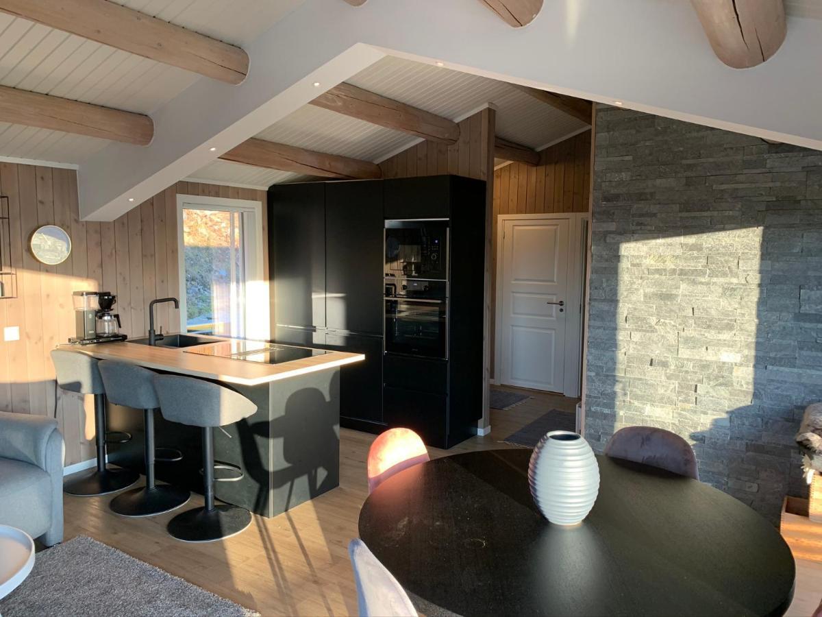 Hus Med Utsikt. House With A View Villa Alta Exterior foto